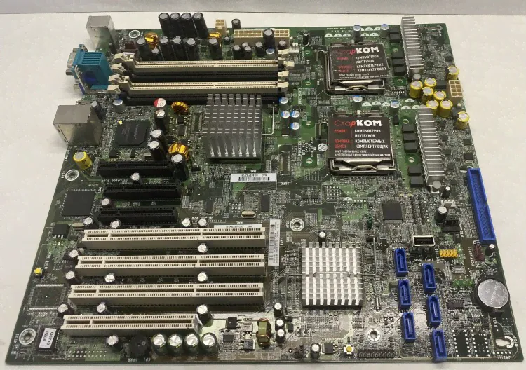 Материнская плата Server Mainboard Fujitsu Primergy TX200 S3 LGA771