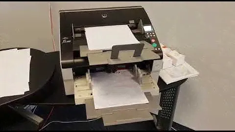 Fujitsu fi-6800 Document Scanner